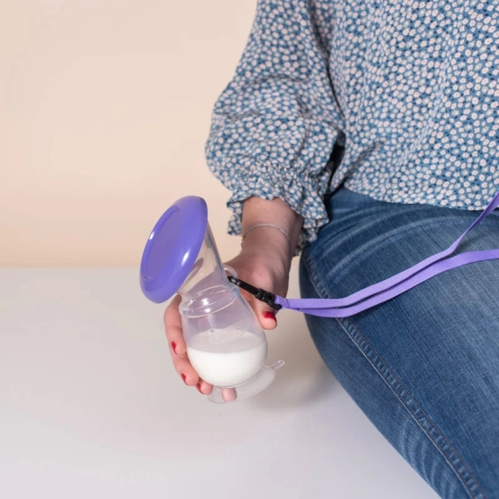 Tire-lait silicone Lansinoh - Souple et nomade - 11