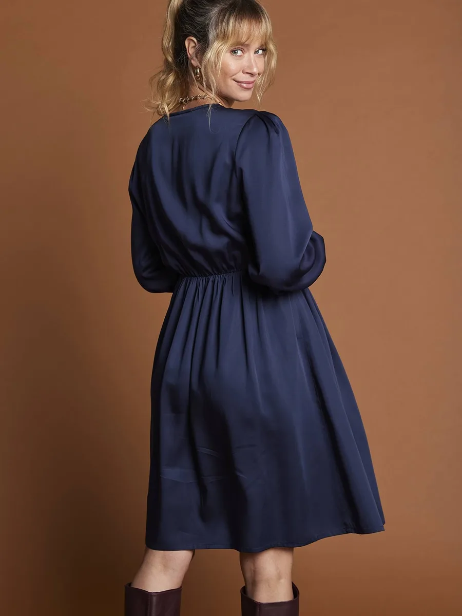 Robe cache coeur de grossesse marine - 3