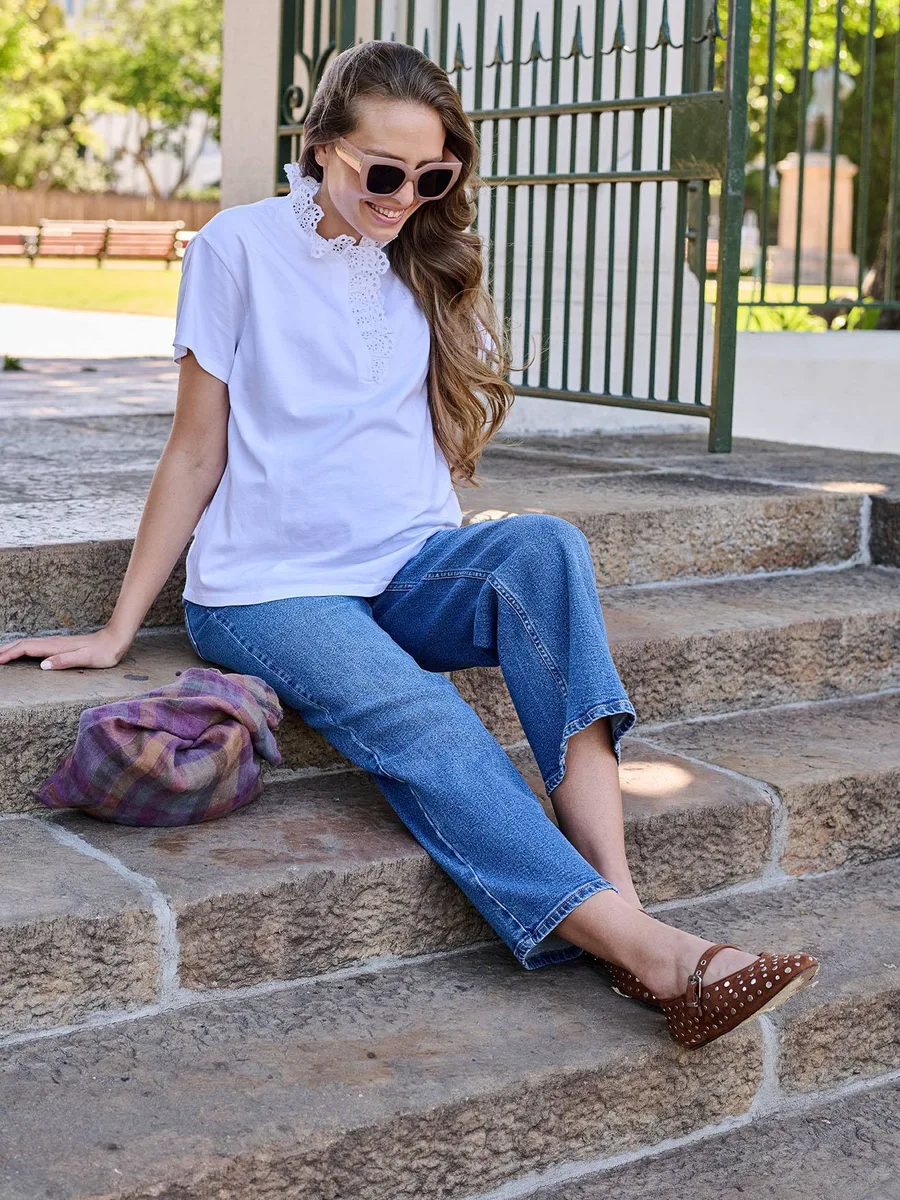 T-shirt de grossesse et allaitement brodé blanc